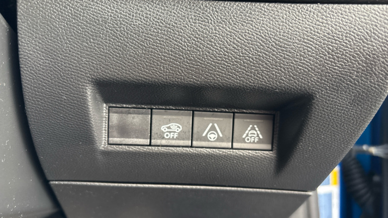 Peugeot 2008 100kW GT 50kWh 5dr Auto Electric Estate